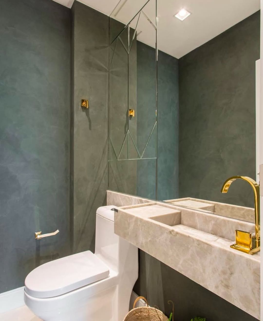 Macchiato Perla concrete-look plaster bathroom.jpg